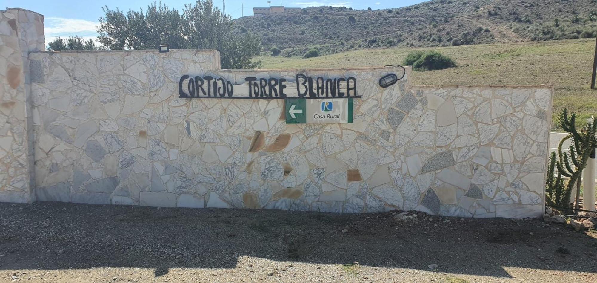 Casas Rurales Cortijo Torreblanca Parque Cabo De Gata El Pozo de los Frailes Exteriör bild